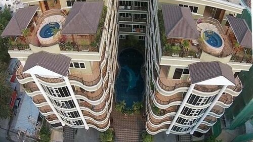 Siam Oriental Twins, Pratumnak, Pattaya