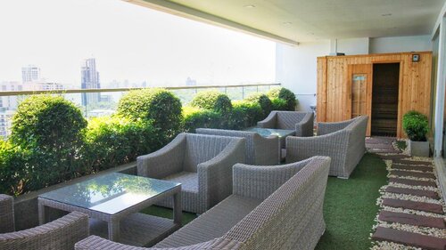 The Peak Towers, Pratumnak, Pattaya