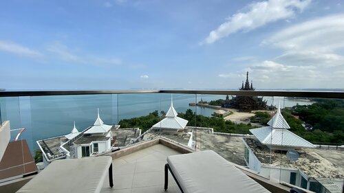 Modus Beachfront Condominium, Wongamat, Pattaya