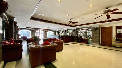 Tara Court, Pratumnak, Pattaya