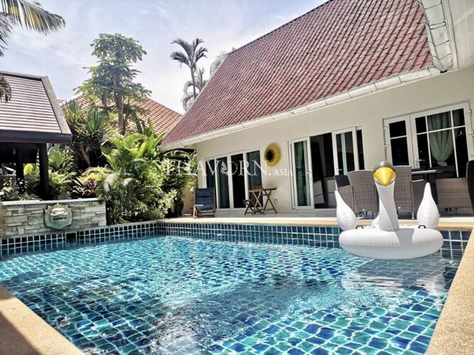 House For sale 3 bedroom 396 m² with land  in Pool villa, Pattaya