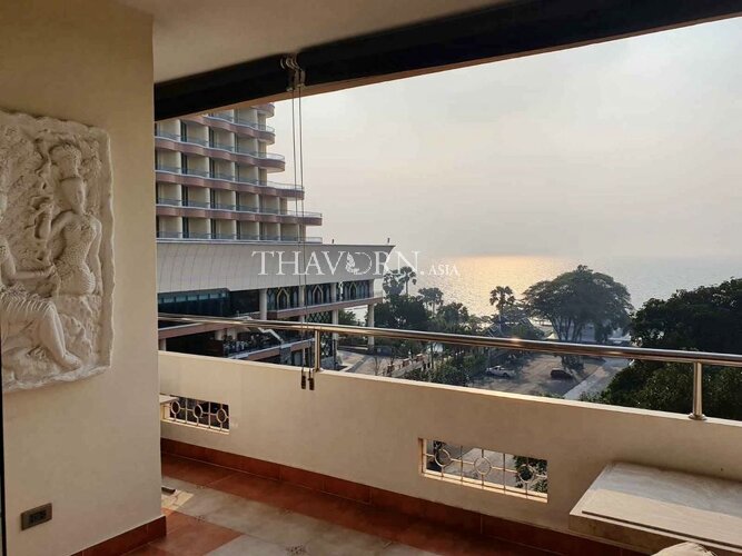Condo for sale 2 bedroom 129 m² in Wongamat Residence Condominium, Pattaya