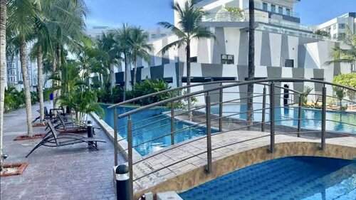 Arcadia Beach Resort, Thappraya, Pattaya