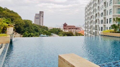 The Axis, Thappraya, Pattaya