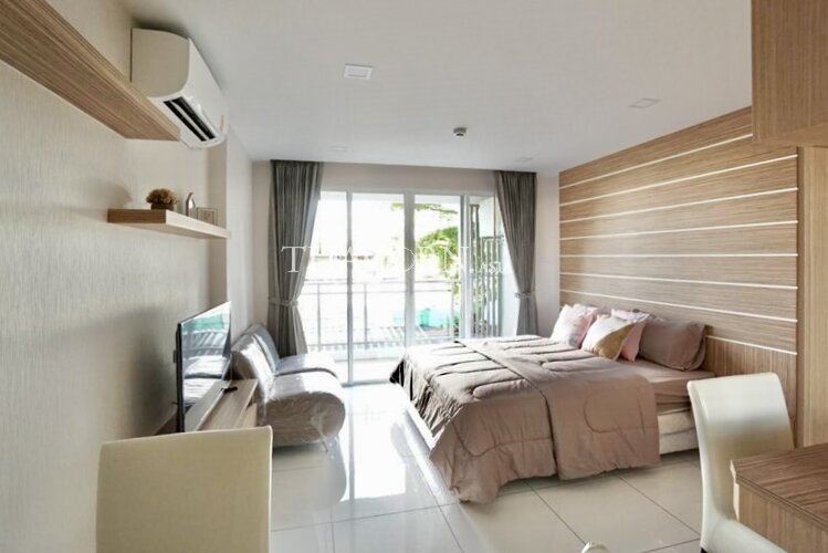 Condo for sale studio 24 m² in Whale Marina Condo, Pattaya