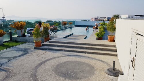 Laguna Bay, Pratumnak, Pattaya