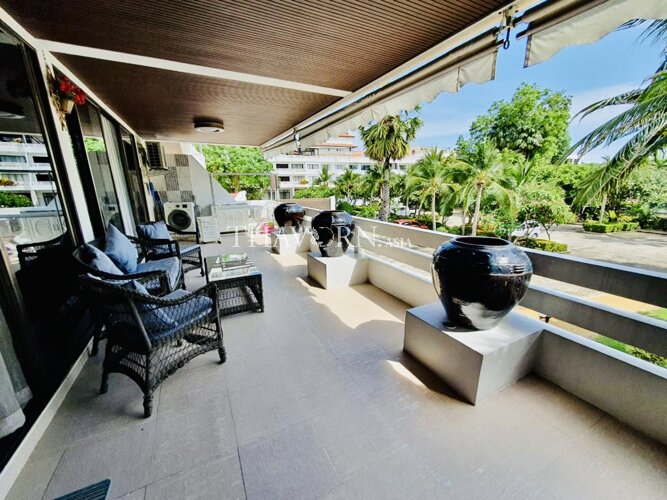Condo for sale 3 bedroom 203 m² in Grand Condotel, Pattaya