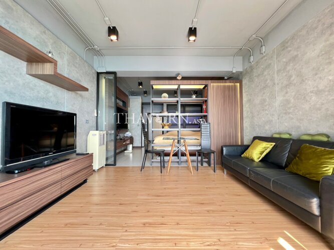 Condo for sale studio 49 m² in Jomtien Plaza Condotel, Pattaya