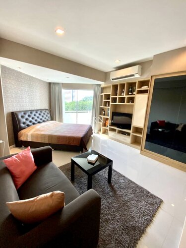 Condo for sale studio 36 m² in Royal Beach Condotel Pattaya, Pattaya