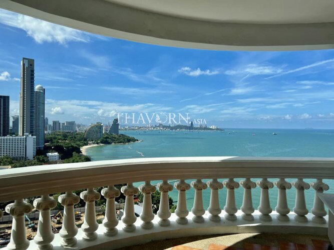 Condo for sale studio 54 m² in Park Beach Condominium, Pattaya