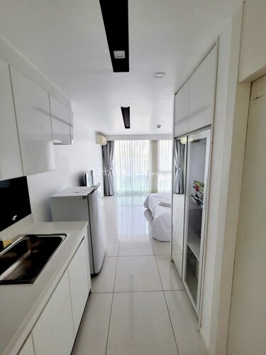 Condo for sale studio 25 m² in City Center Residence, Pattaya