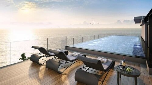 The Breeze Beach Side, Bang Saray, Pattaya