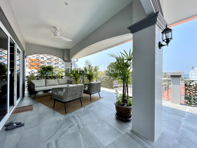 Condo for sale 2 bedroom 190 m² in Nordic Apartment 4, Pattaya