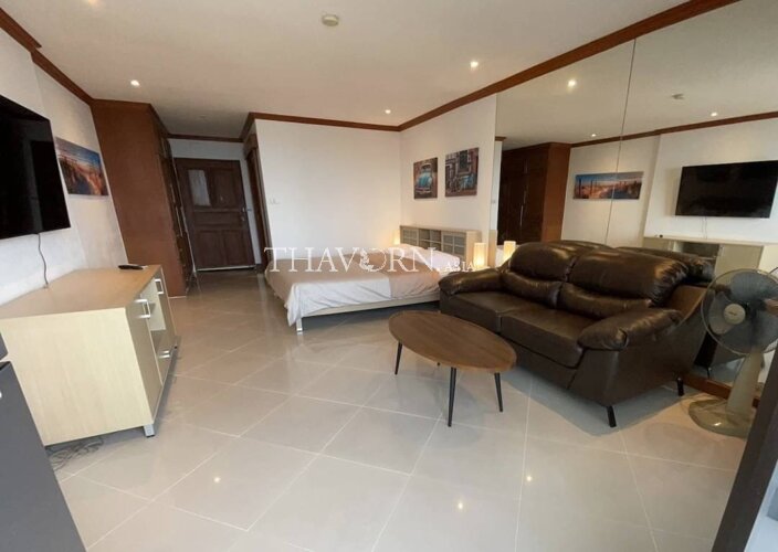 Condo for sale studio 40 m² in Pattaya Hill Resort, Pattaya