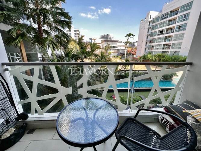 Condo for sale studio 25 m² in Water Park Condominium, Pattaya