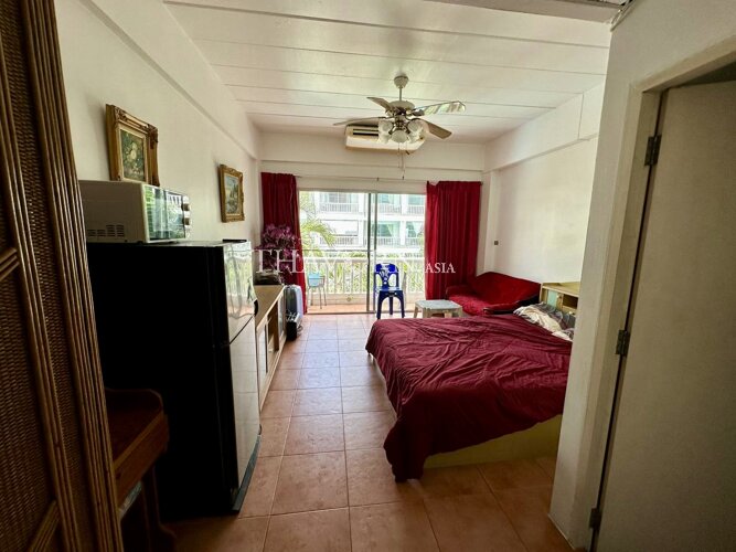 Condo for sale studio 28.09 m² in Majestic Jomtien, Pattaya