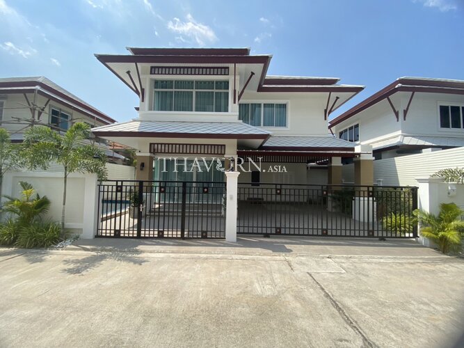 House For sale 4 bedroom 220 m² with land  , Pattaya