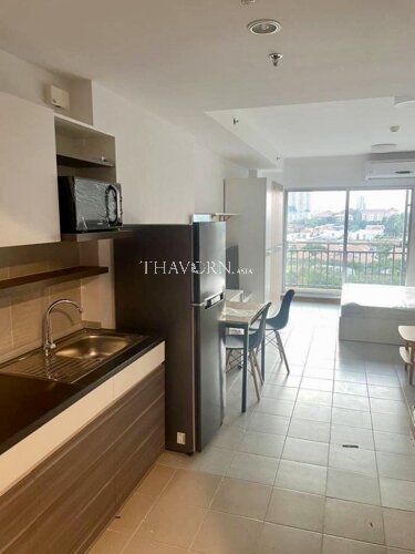 Condo for sale studio 32 m² in Supalai Mare, Pattaya