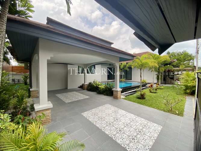 House For sale 4 bedroom 90 m² with land  in Baramee Village, Pattaya